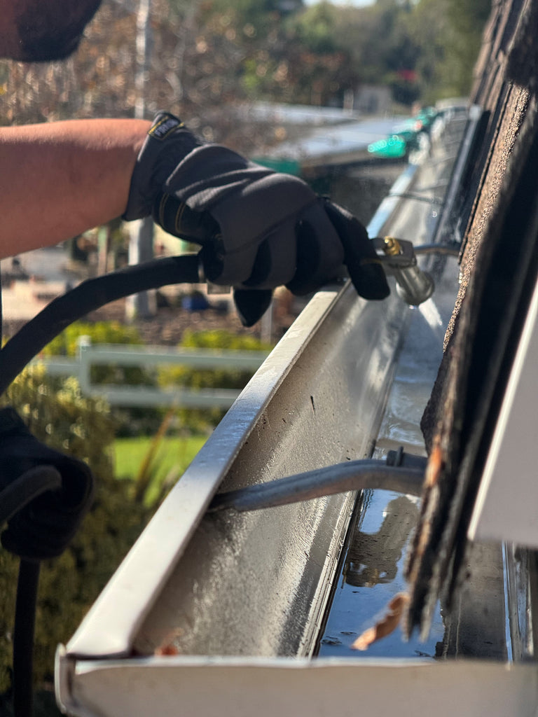 Commercial & Residential Gutter Cleaning